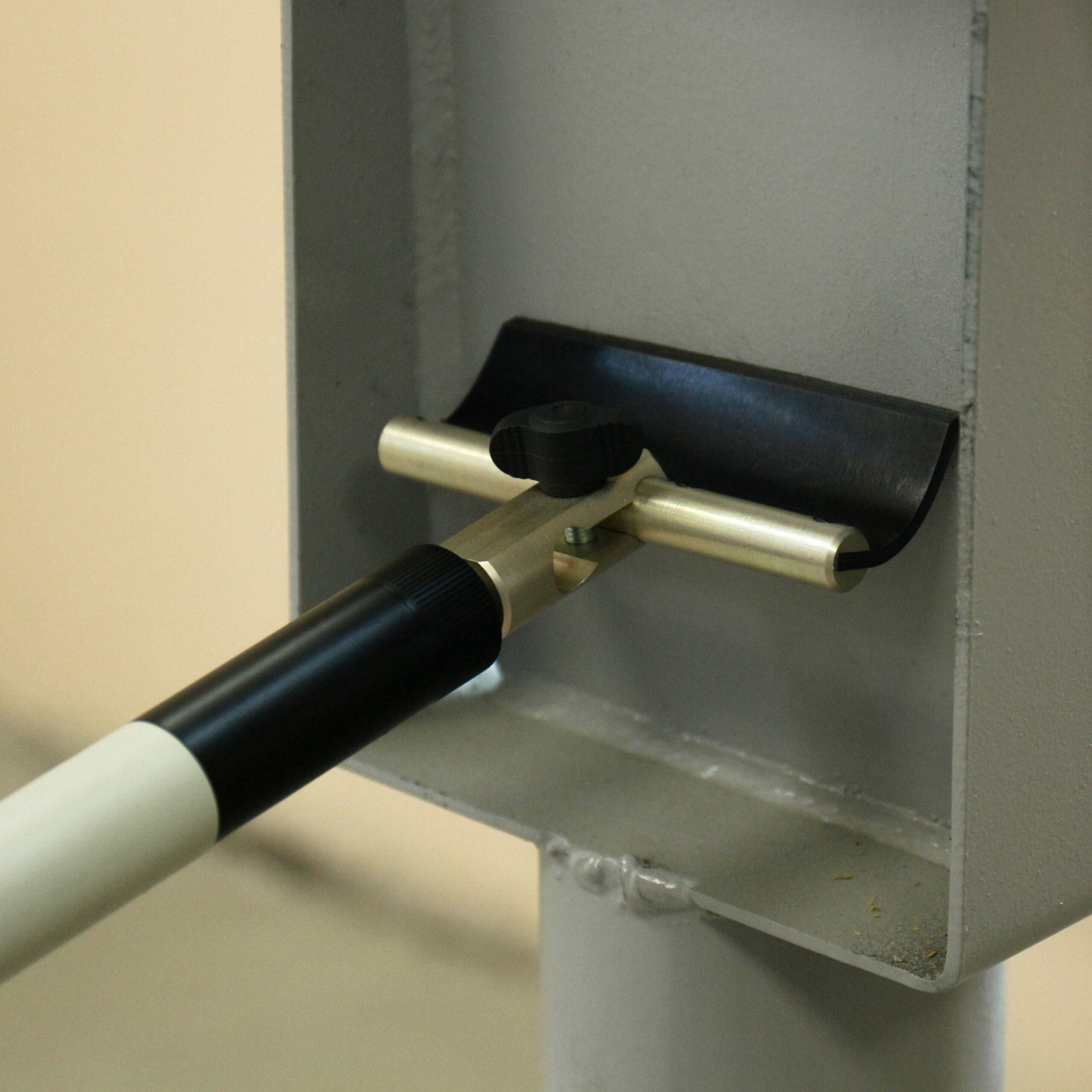 CORONA 40 – HOLIDAY DETECTOR